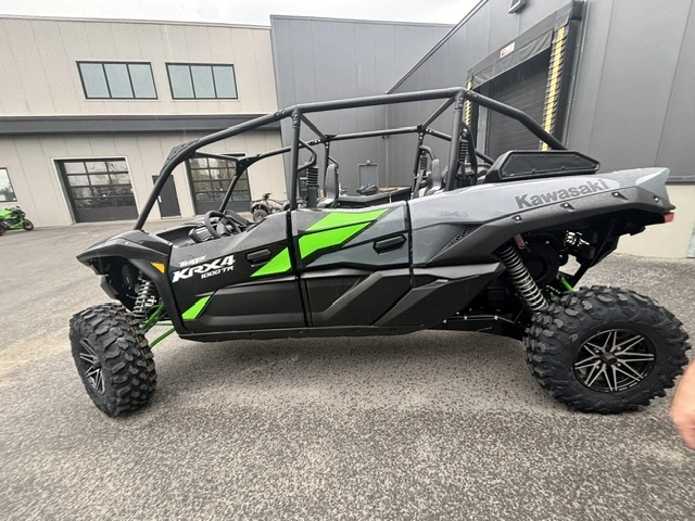 2027 Kawasaki Teryx Krx4 1000 Tr Teryx Krx4 1000 Trail 4 Places Krx alt