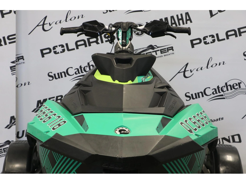 Sea-doo Spark Trixx 2up 2019 alt