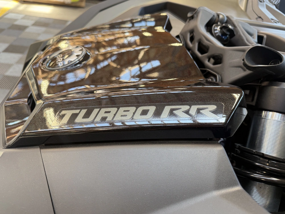 2026 Can-am Maverick X3 X Rc Turbo Rr alt
