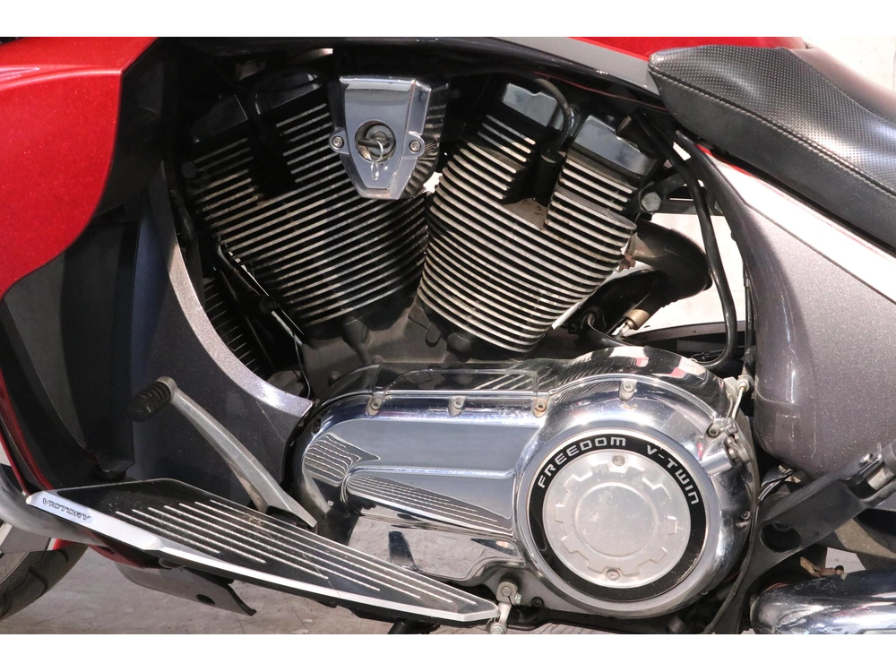 Victory Motorcycles Magnum 2015 alt