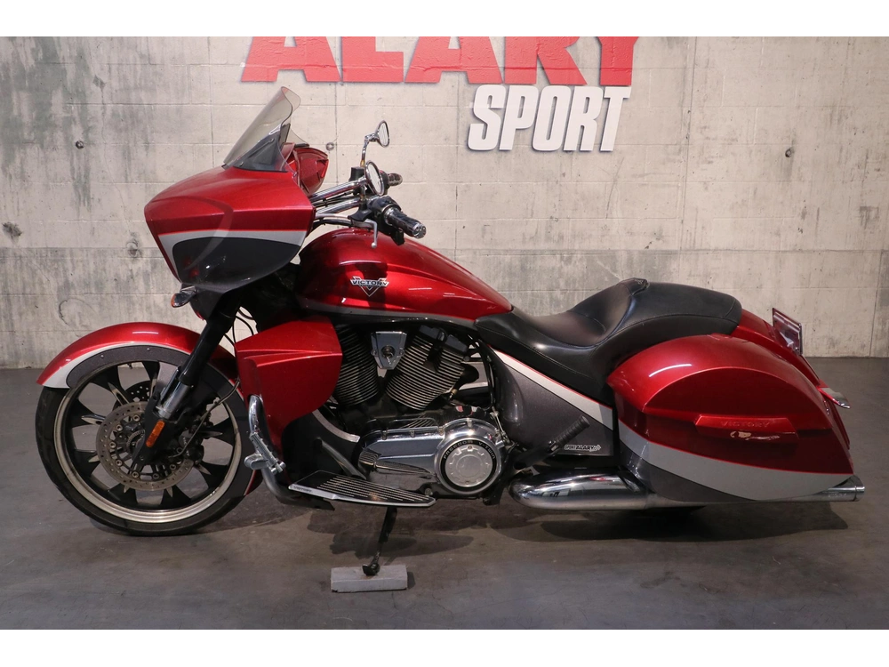 Victory Motorcycles Magnum 2015 alt