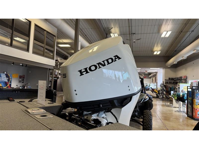 2026 Lund Boat Co 1775 Impact Xs Sport alt