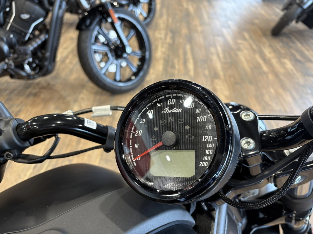 Indian Motorcycle Scout Bobber Sixty 999 2026 alt