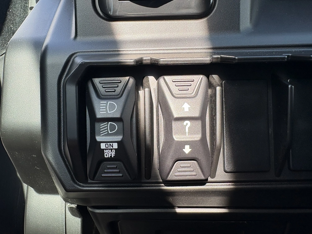 2026 Can-am Defender Max Xt Hd11 Cab alt
