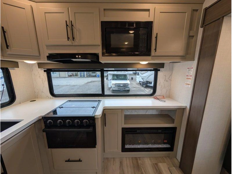 Keystone Rv Cougar 2100ml 2027 alt
