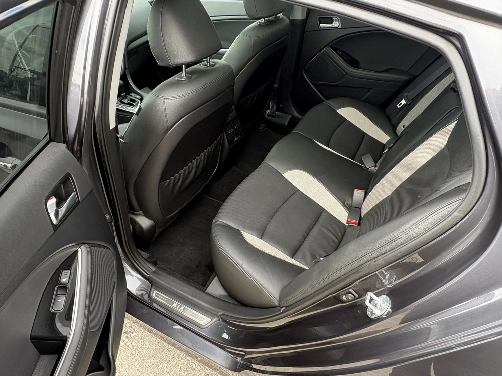 2015 Kia Optima alt