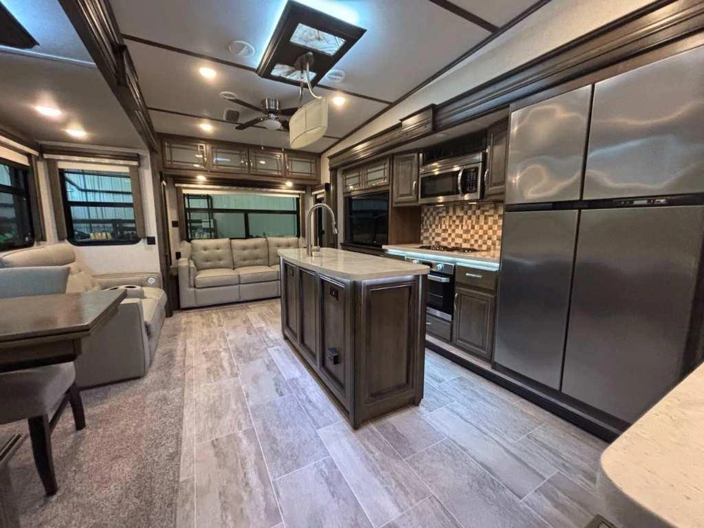 Keystone Rv Montana 3120rl 2019 alt