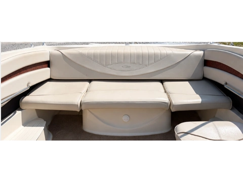 Maxum Marine 2300 2001 alt