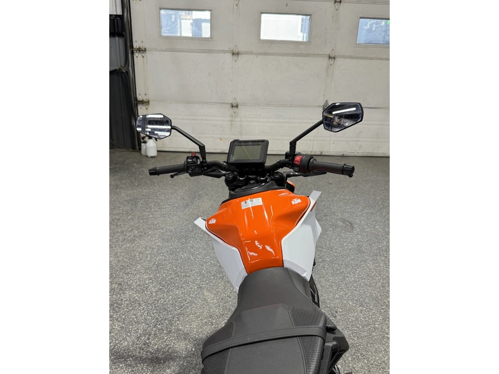 2024 Ktm 250 Duke alt