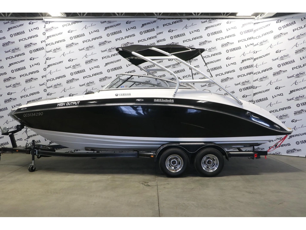 Yamaha 242 Ltd S 2011 alt