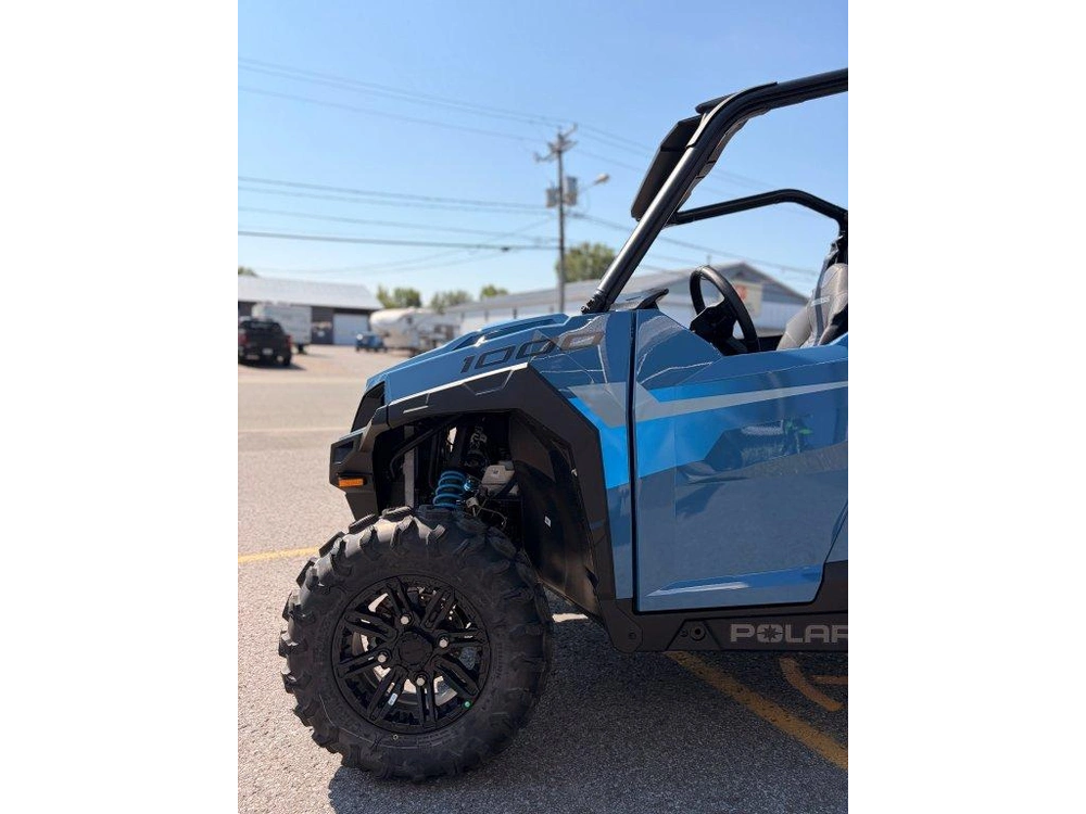 Polaris General 1000 Premium 2026 alt