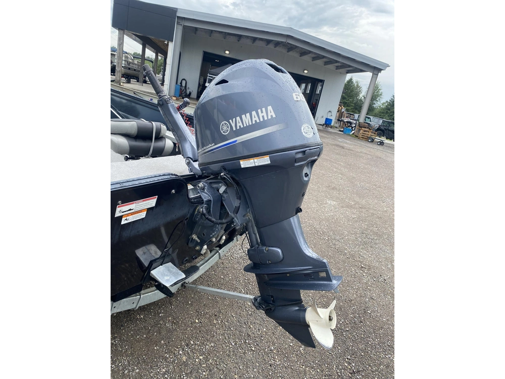 2016 Crestliner 1650 Discovery alt