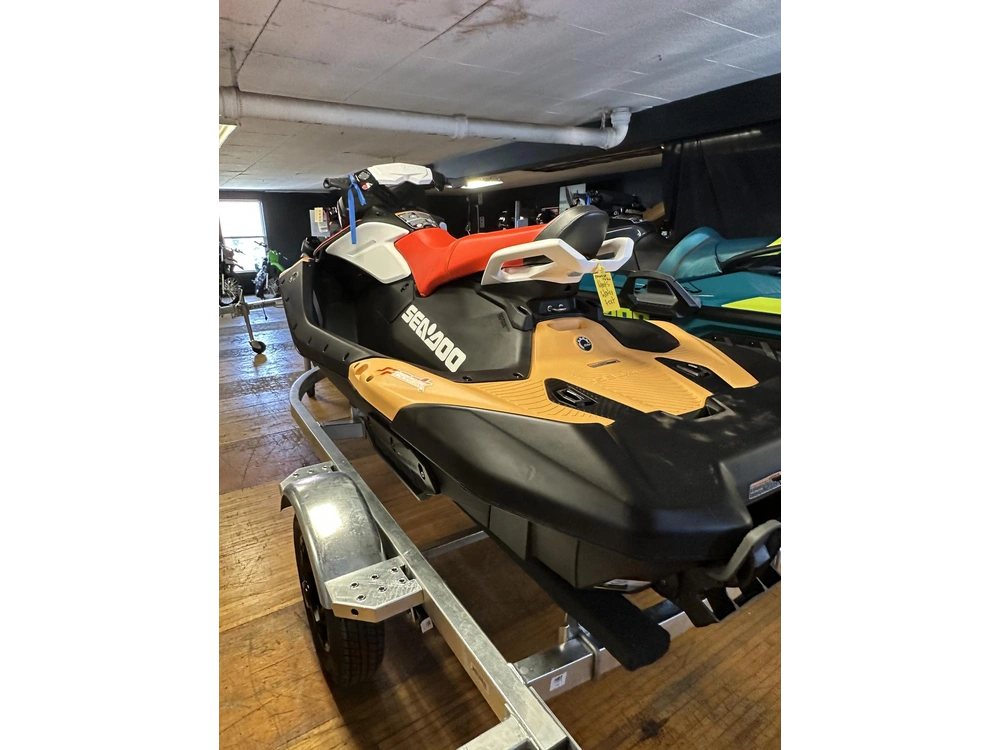 2026 Sea-doo Spark For 3 - 90 Convenience Package With Ibr® And Audio