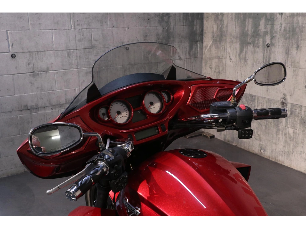 Victory Motorcycles Magnum 2015 alt