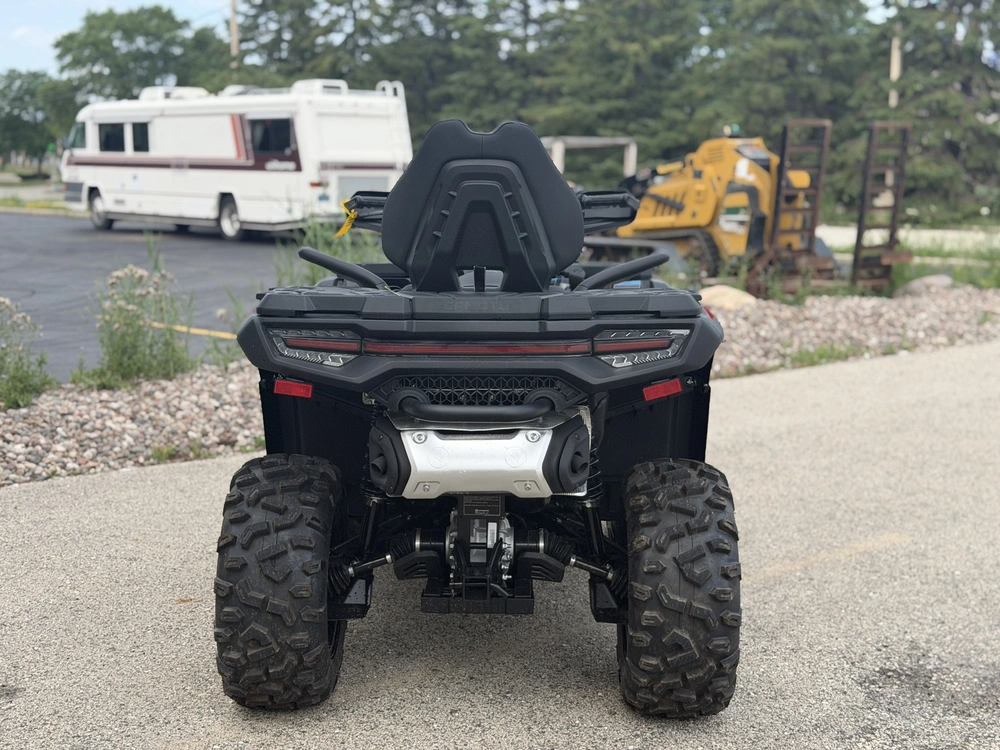 2026 Cfmoto Cforce 800 Touring alt