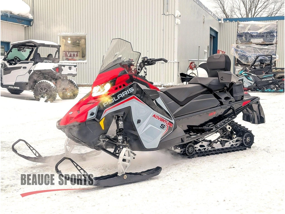 Polaris Prostar S4 Indy Adventure X2 137 ***vendu*** 2025 alt