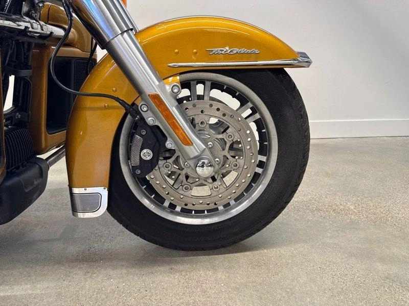 2023 Harley-davidson Trike Flhtcutg - Tri Glide Ultra Classic alt