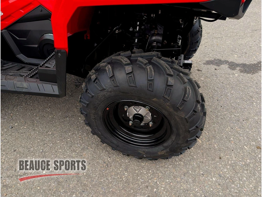 Polaris Sportsman Touring 570 Indy Red Vs Cfmoto Touring 600 Eps 2026 alt
