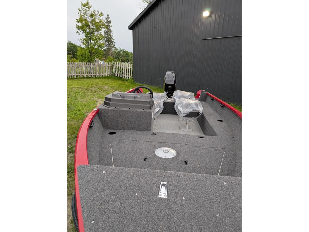 2026 Lund Boat Co 1650 Rebel Xl Ss alt