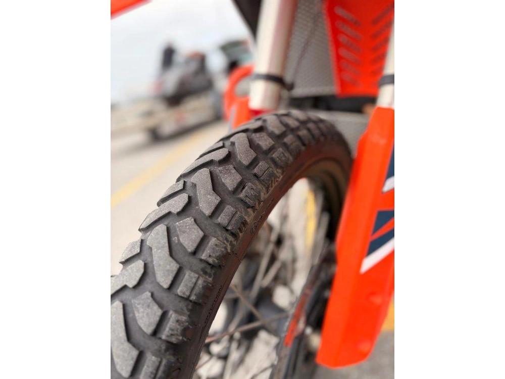 Ktm 890 Adventure R 2024 alt
