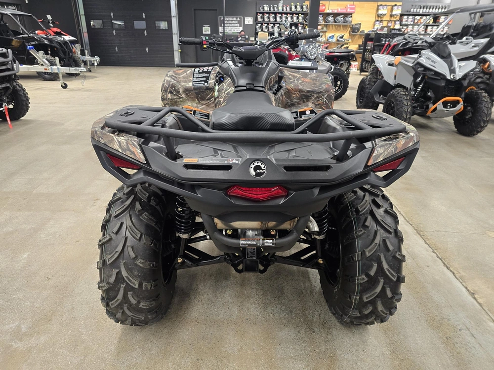 2026 Brp Outlander Dps 700 alt