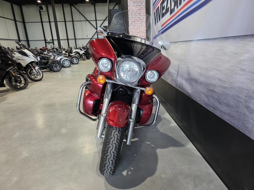 Kawasaki Vulcan 1700 Voyager 2010 alt