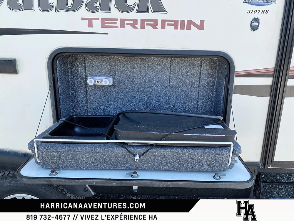 Keystone Outback Terrain 210trs 2014 alt