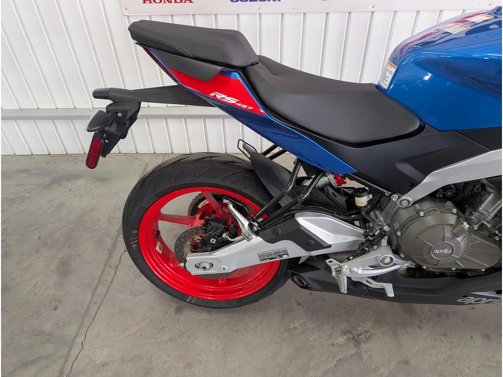 2026 Aprilia Rs457 alt