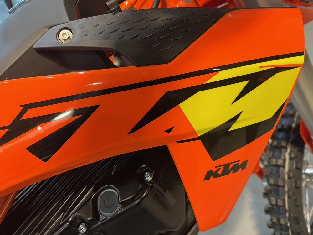2027 Ktm Sx-e 5 alt