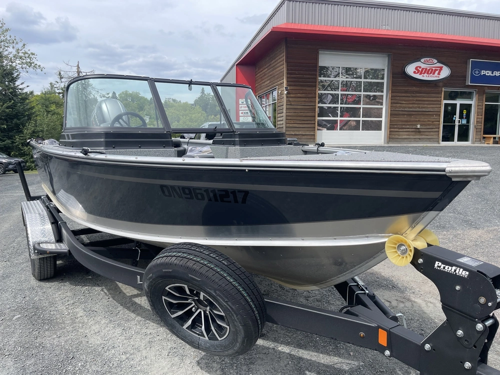 2025 Lund Boat Co 1875 Alaskan Sport alt