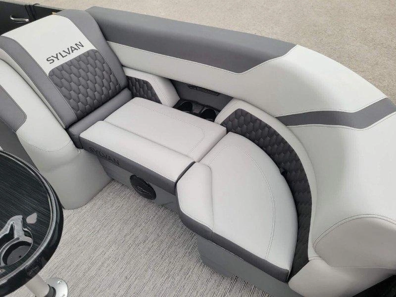 Sylvan X1 Ulz Platinum / Yamaha F150 2026 alt