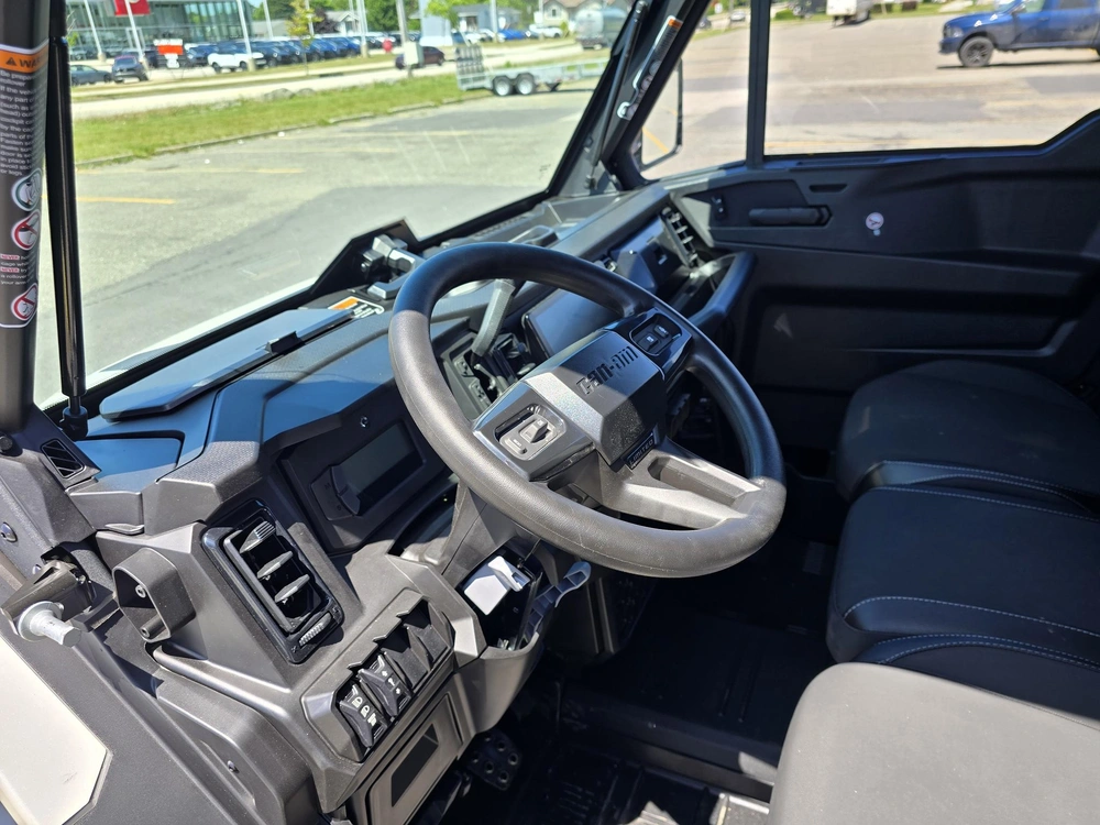 2026 Brp Defender Max Limited Cab Hd11 alt
