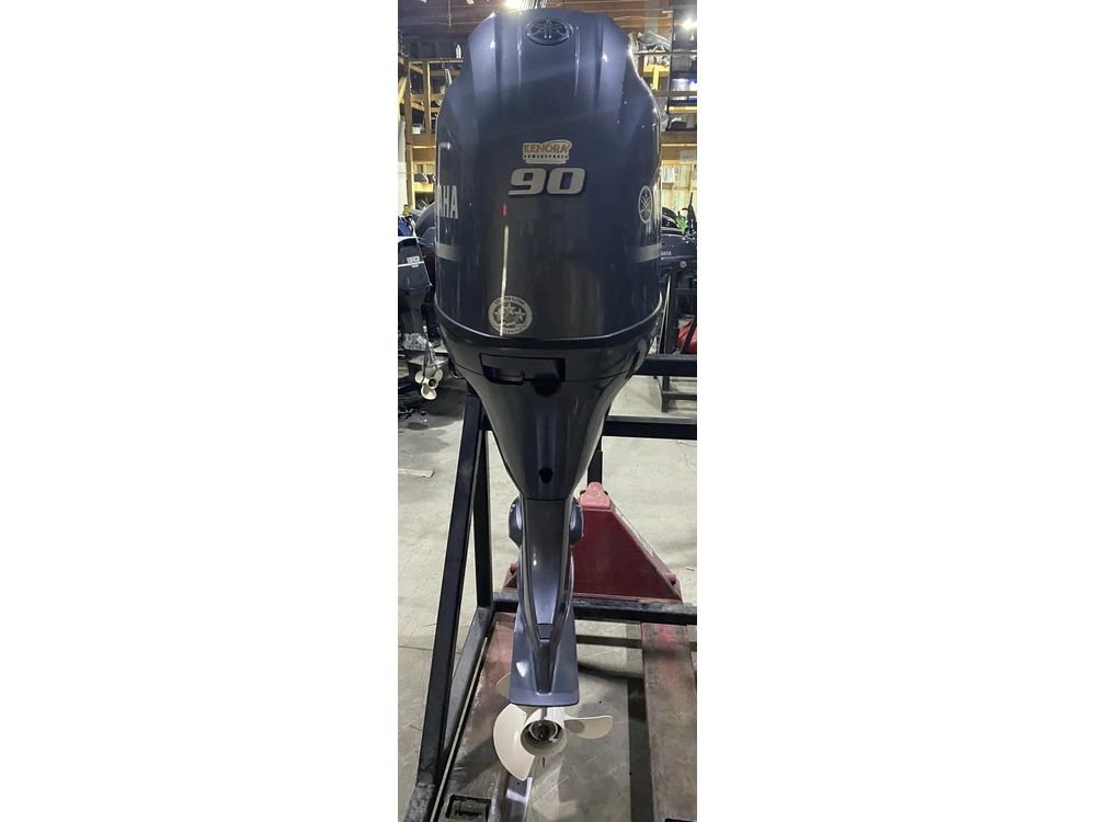 2024 Yamaha F90xb alt