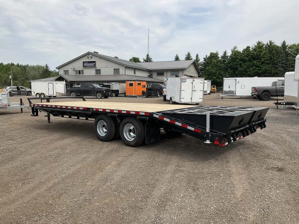 2027 Canada Trailers 8.5x25 12 Ton Deckover Equipment Trailer alt