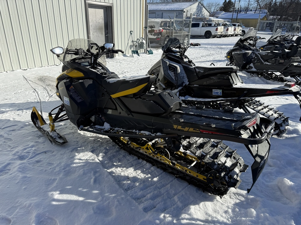 2024 Ski-doo Backcountry Adrenaline 850 alt