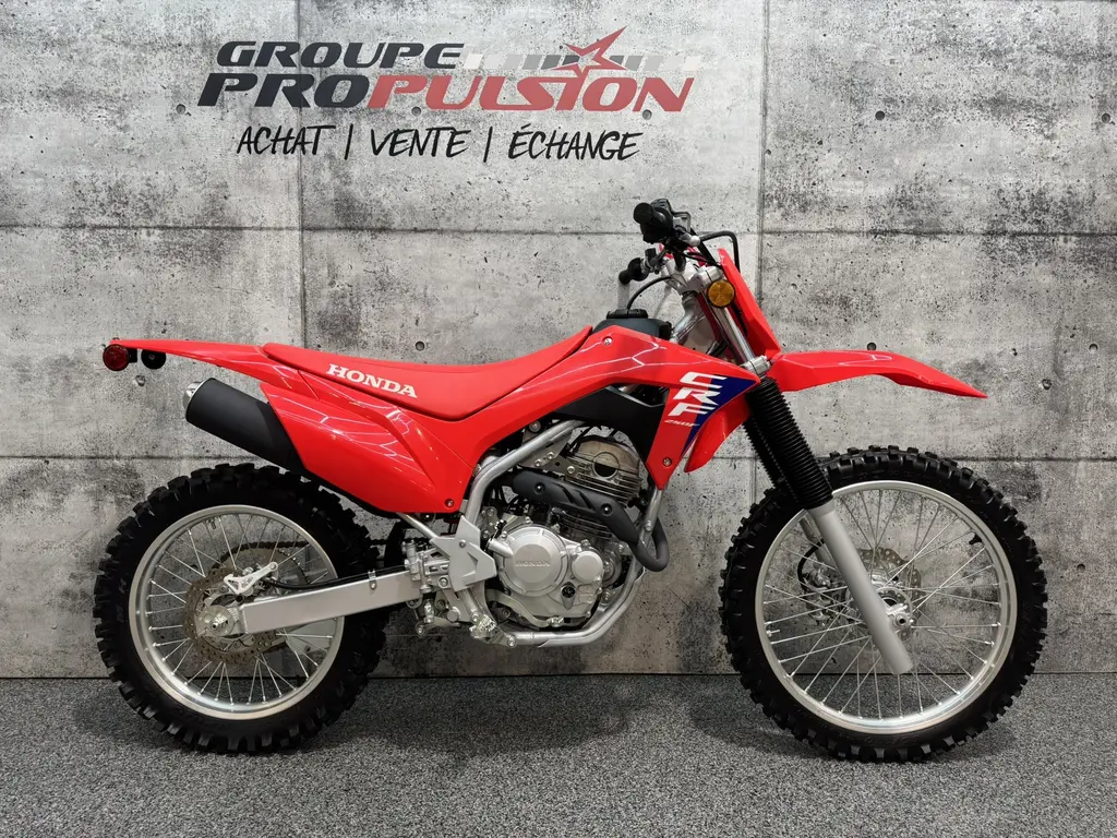 Honda CRF250F 2025 - | A1, Peu utilisée
