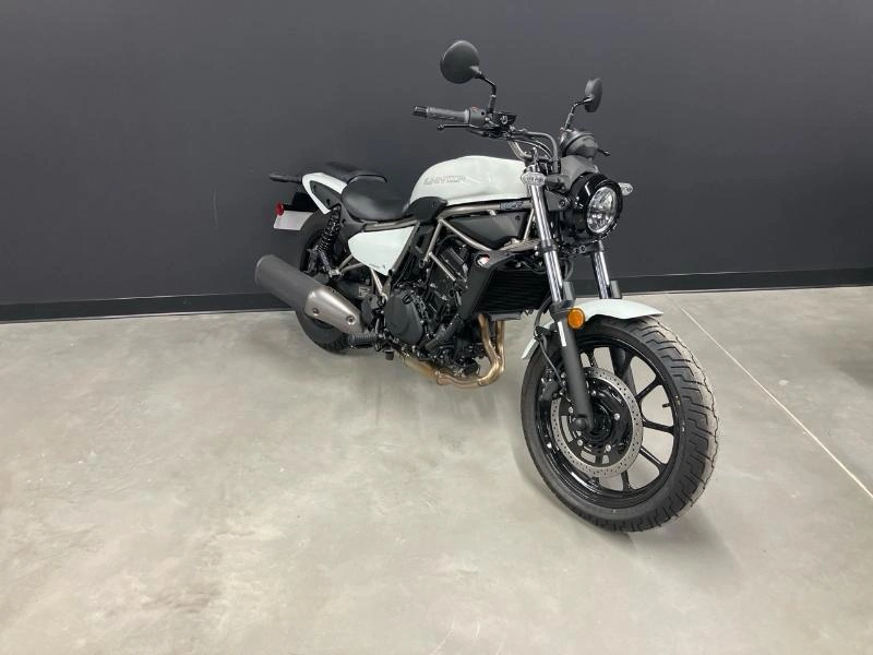 2024 Kawasaki Eliminator 500 alt