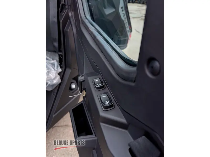 Polaris RANGER XP 1000 CAB - AVALANCHE GRAY 🎯 UTV Cabine 1000cc Travail 4 Saisons Chauffé Prix Abordable Defender Ranger Qualité 🟢 2027