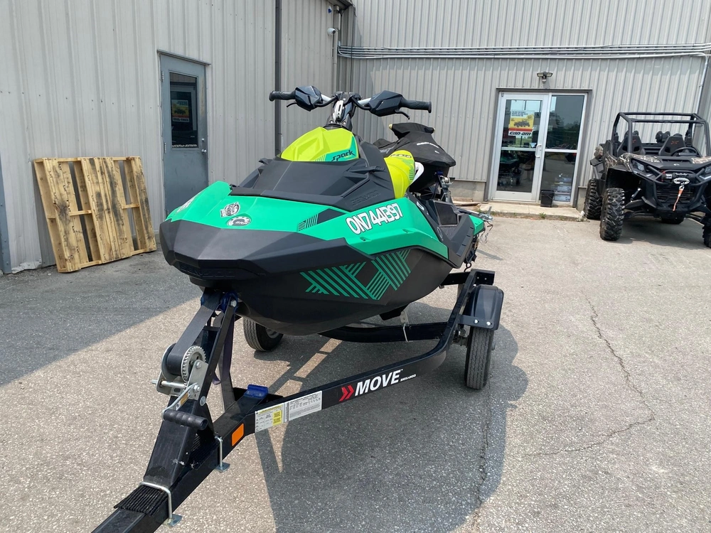 2021 Sea-doo/brp Spark Trixx 3-up alt