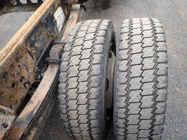 Hino 195 2018