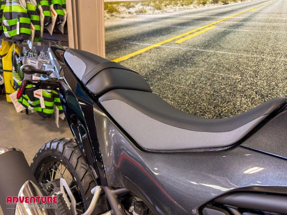 2026 Kawasaki Kle500 alt