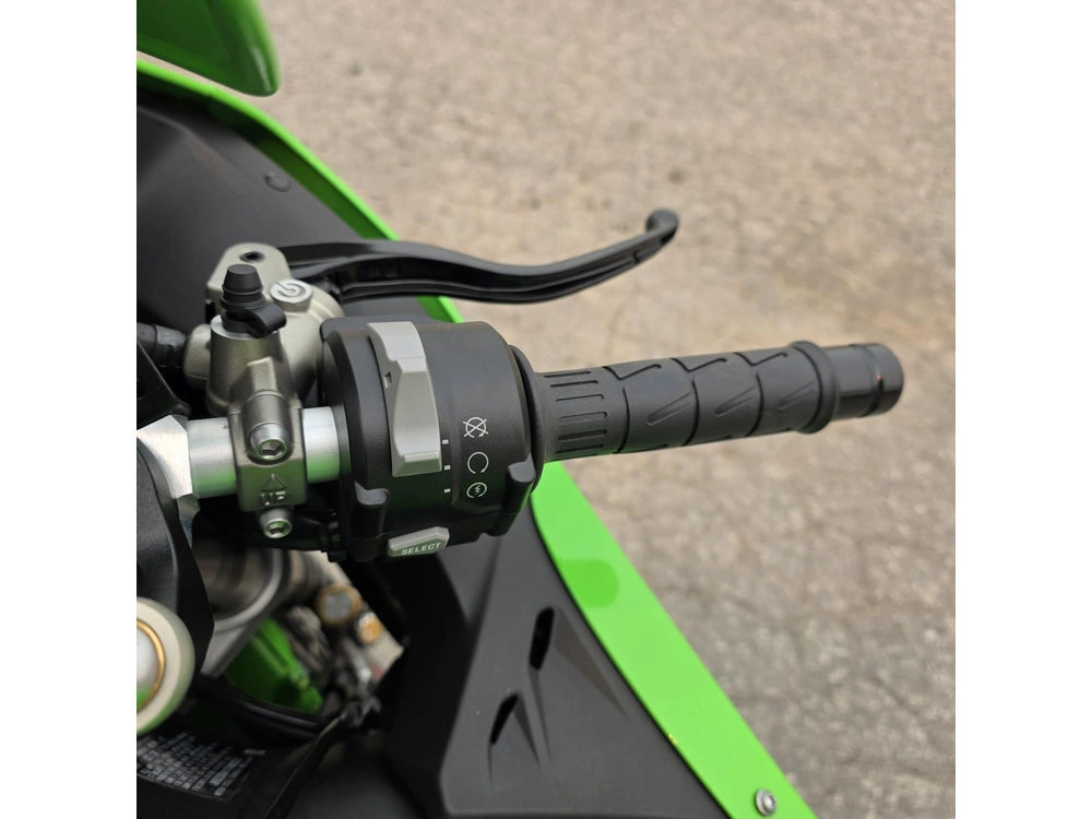 2026 Kawasaki Ninja Zx-10r alt