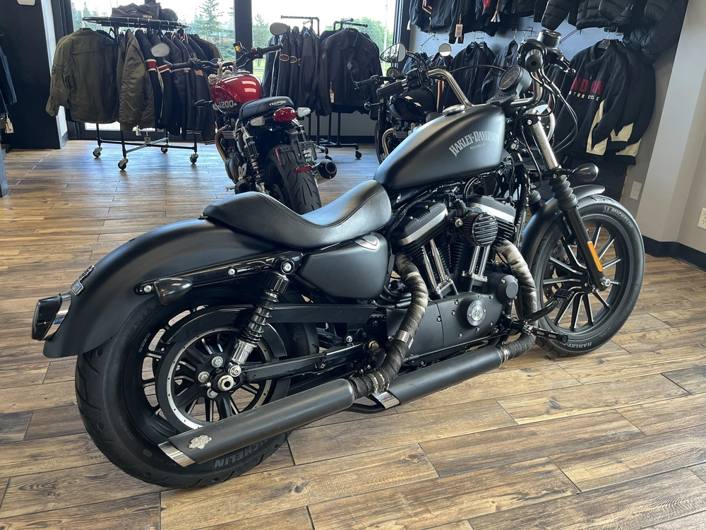Harley-davidson Xl883 Iron Dark 2014 alt