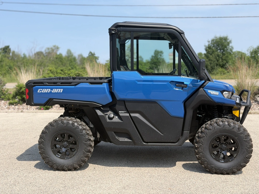 2023 Can-am Defender Ltd Cab Hd 10 alt