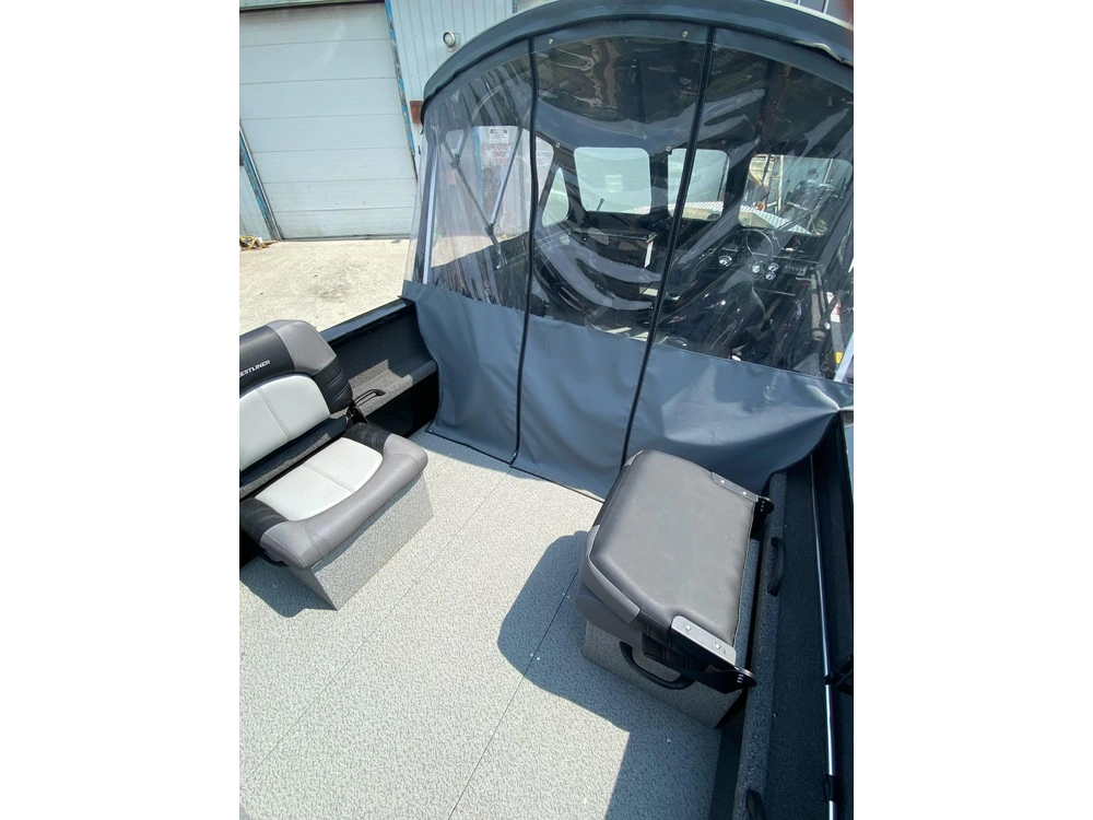 2025 Crestliner 2050 Commander Elite alt