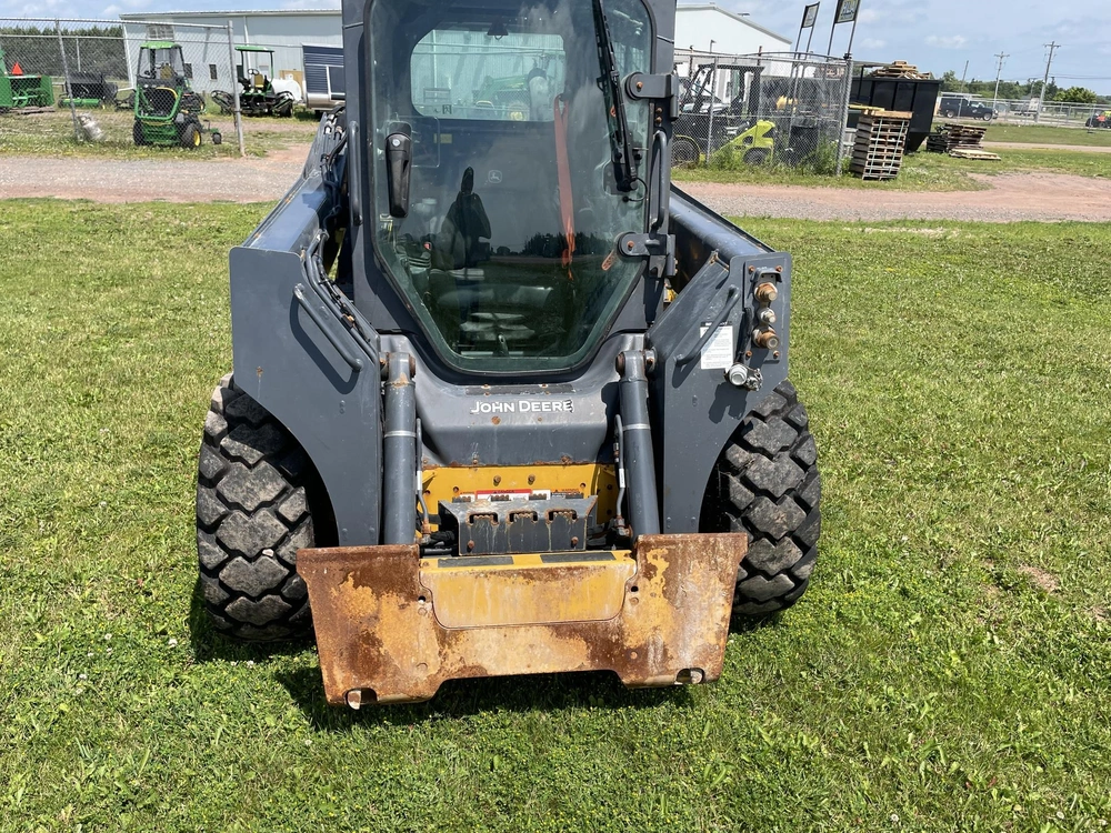 John Deere 324g 2024 alt