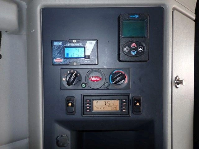 Peterbilt 579 2024