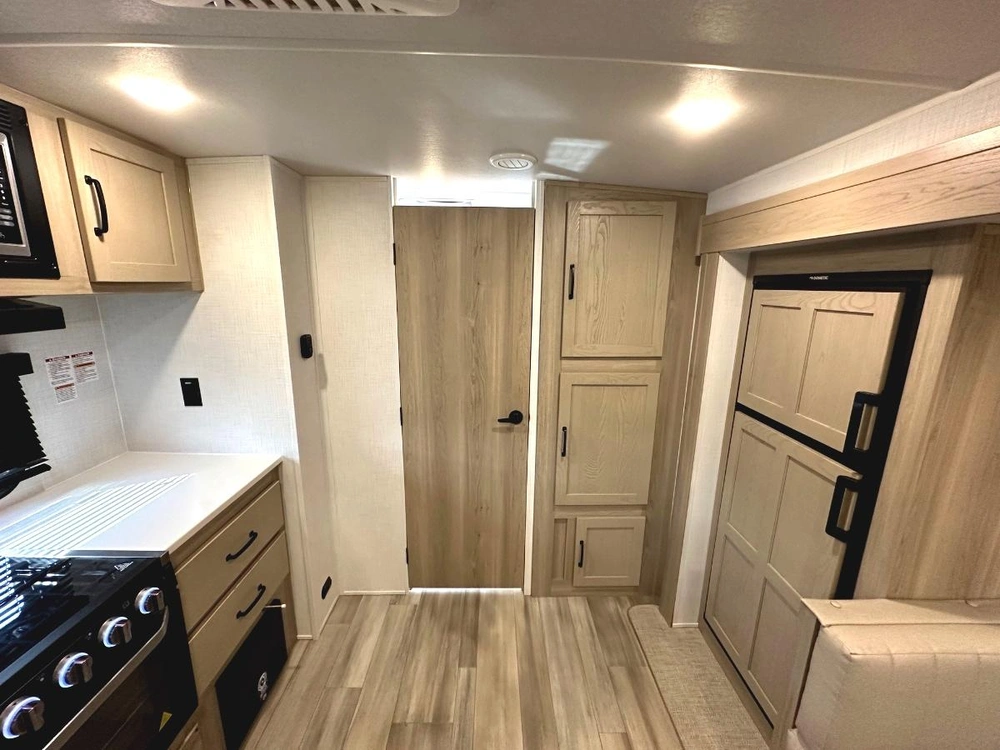 Rockwood Mini Lite 2513s 2024 alt