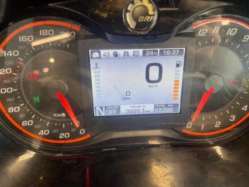 Can-Am Spyder ST (SM5) 2013