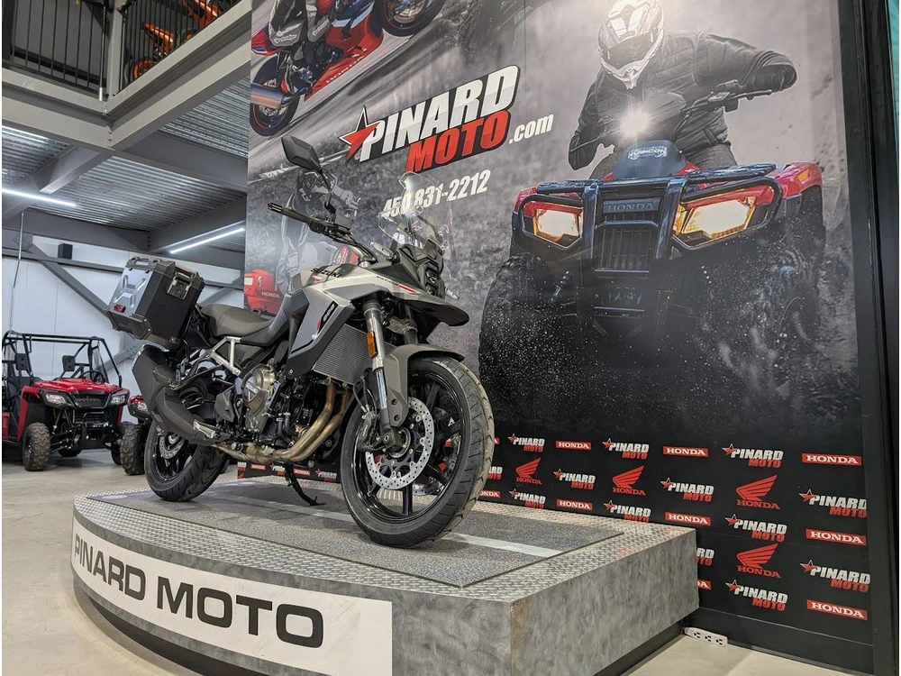 Suzuki Vstrom 800r 2026 alt